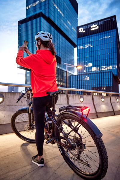 SKS Gep&auml;cktr&auml;ger Infinity Universal Montage an Sitzstrebe schwarz  Produktbild 6